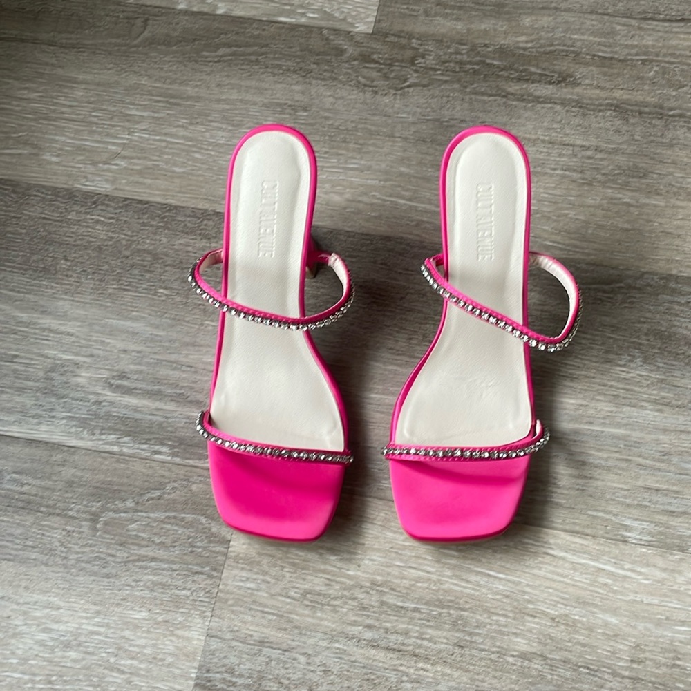 Hot Pink Heels
